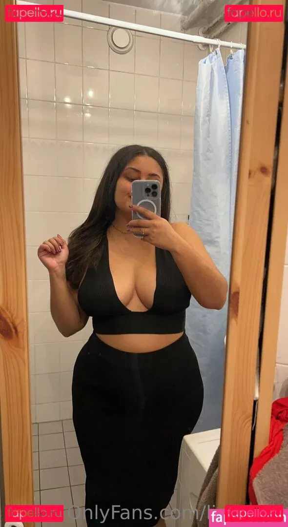 Liefloves Onlyfans Photo Gallery 