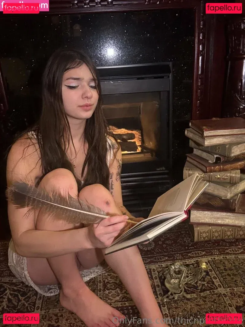 thicnpretty Onlyfans Photo Gallery 