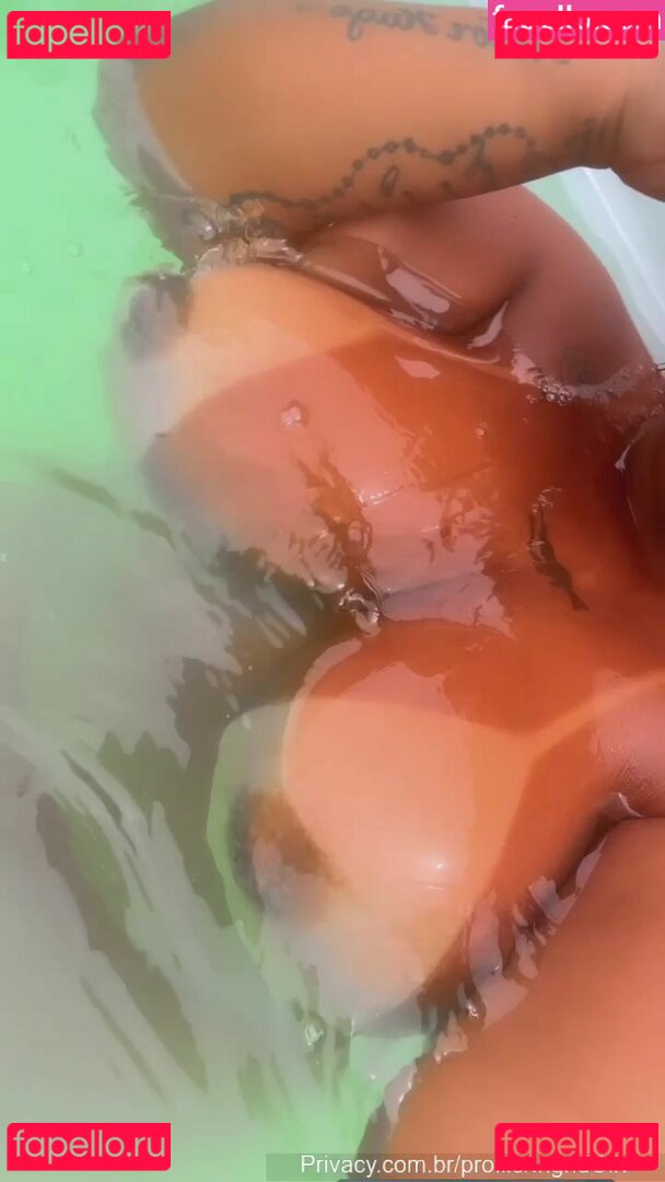 Ingrid Bronze / Ingrid Oliveira / ingrid.oliveira96 Onlyfans Photo Gallery 