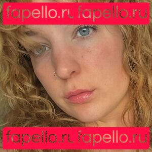 Emiliemae_ / emxx11 Onlyfans Photo Gallery 