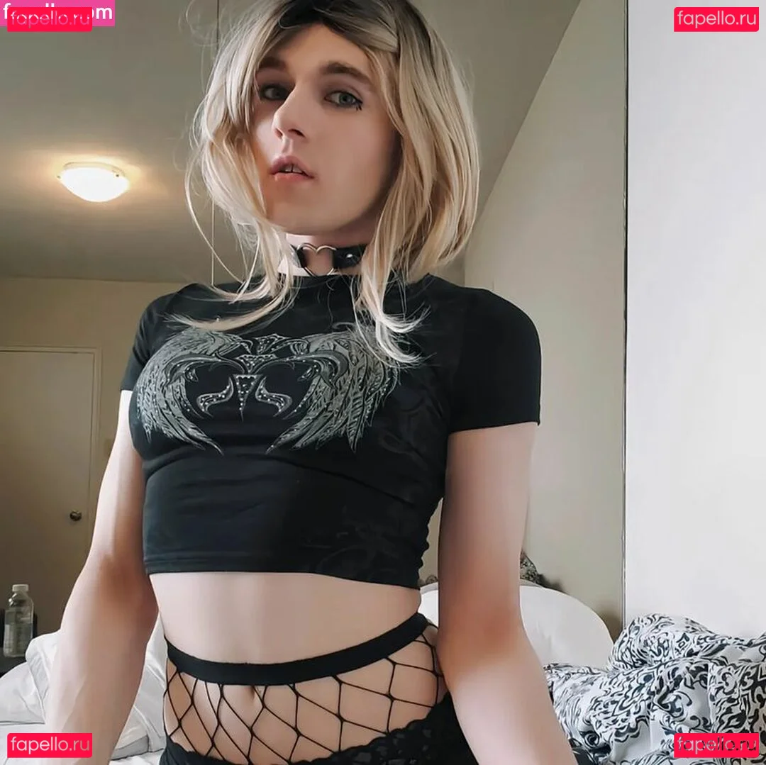 Summer Horror Party Onlyfans Photo Gallery 