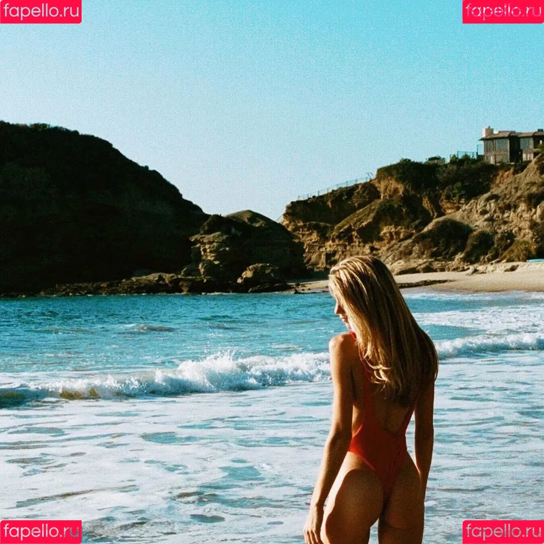 AnneMarie Morin Onlyfans Photo Gallery 
