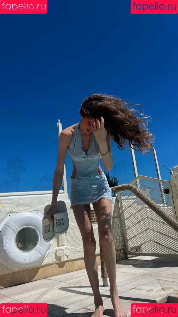 AnneMarie Morin Onlyfans Photo Gallery 