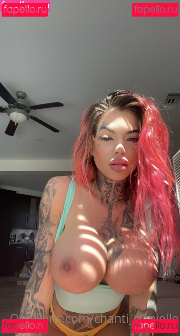 chantal_danielle_ / chanti_danielle Onlyfans Photo Gallery 