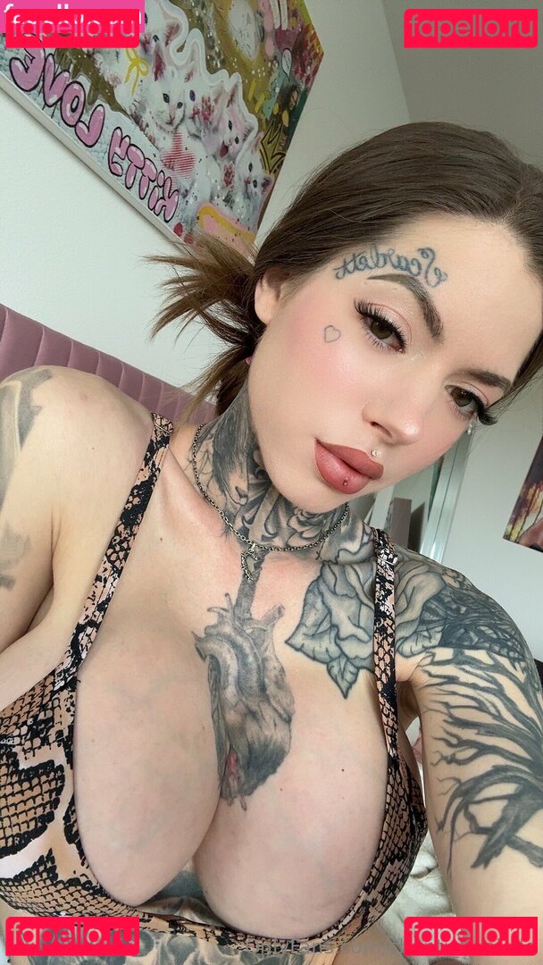 chantal_danielle_ / chanti_danielle Onlyfans Photo Gallery 