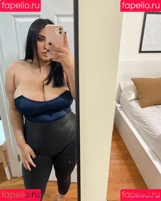 mynamesydalia Onlyfans Photo Gallery 