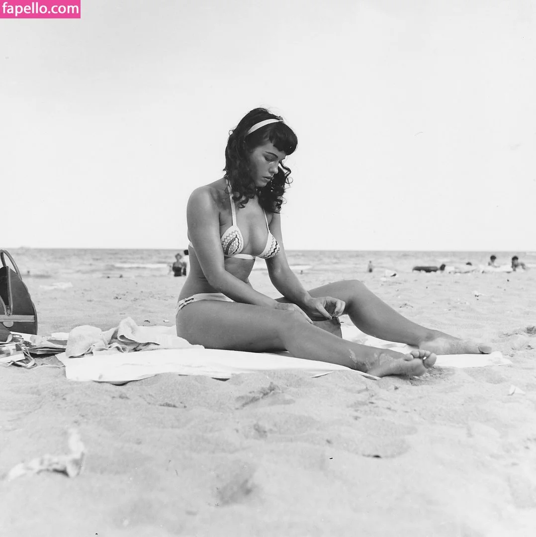 Bettie Page Onlyfans Photo Gallery 