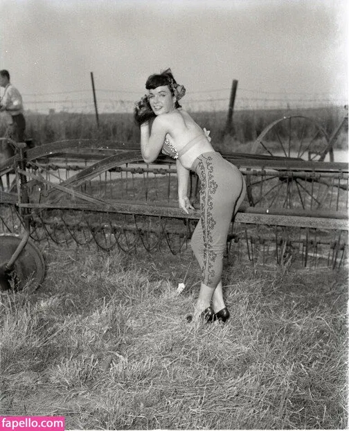 Bettie Page Onlyfans Photo Gallery 