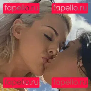 Ashton Avenue Onlyfans Photo Gallery 