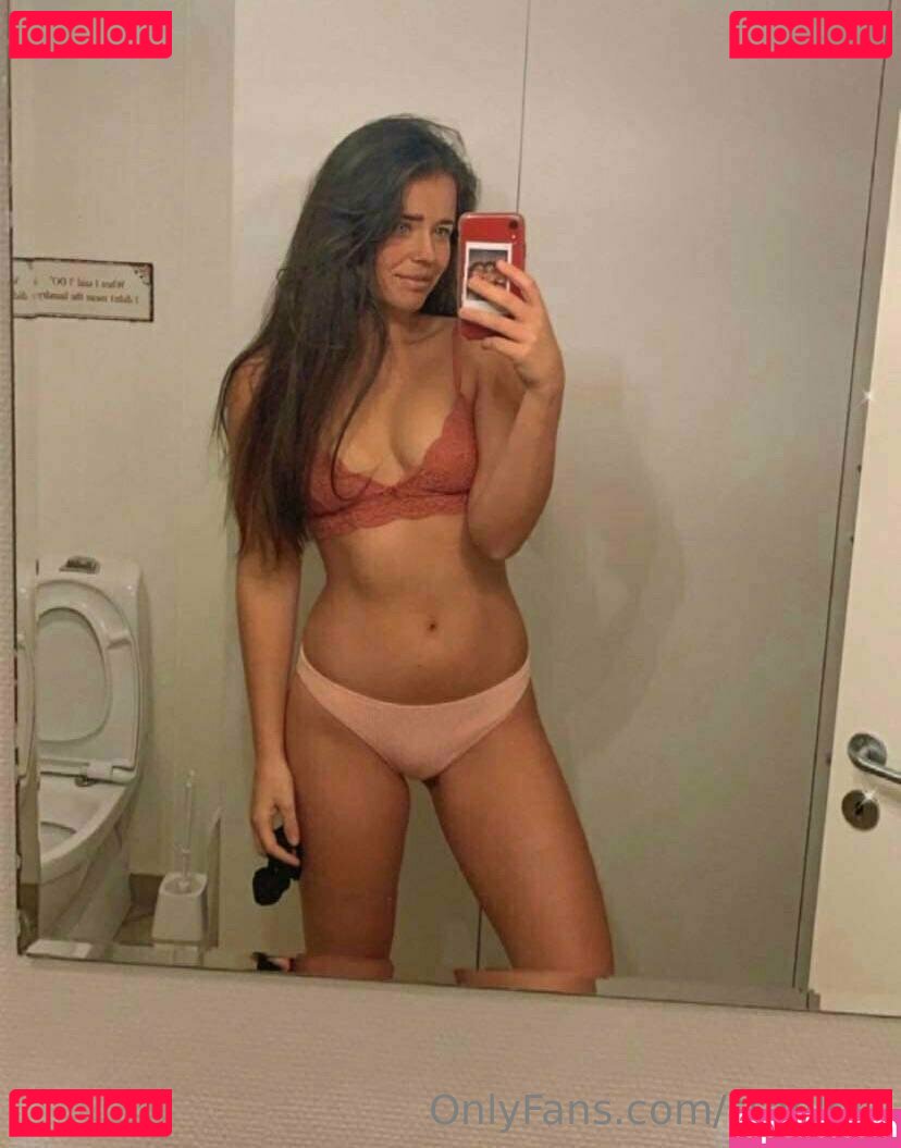 stellar_paris_ / steplola Onlyfans Photo Gallery 