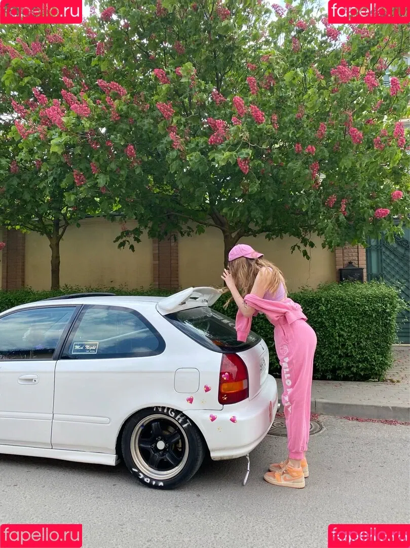 lyasheva Onlyfans Photo Gallery 