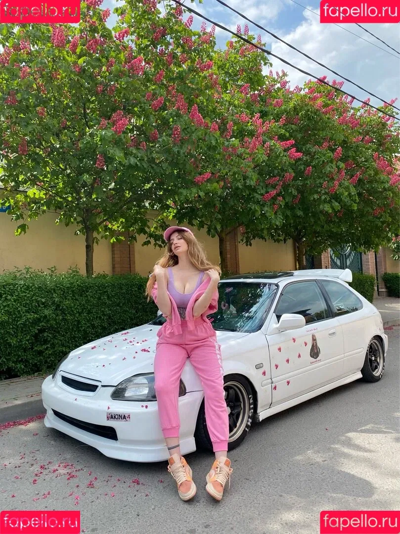 lyasheva Onlyfans Photo Gallery 
