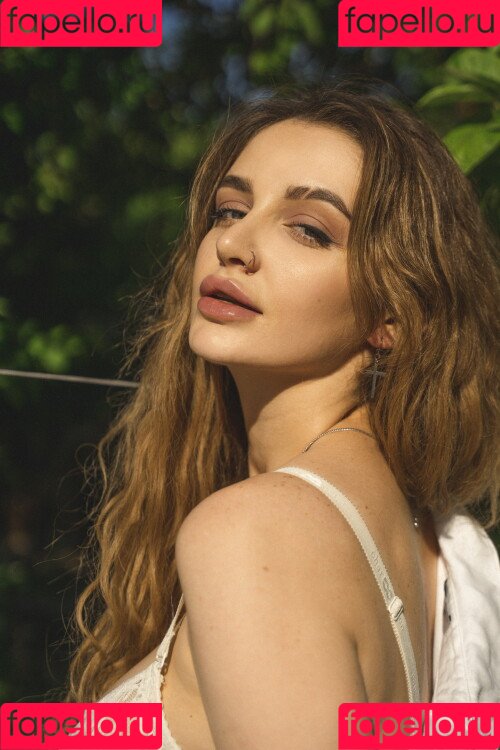 lyasheva Onlyfans Photo Gallery 