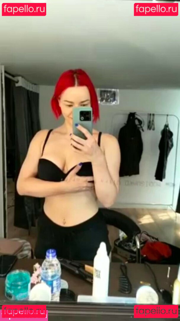 Olly Esse / ollyesse Onlyfans Photo Gallery 