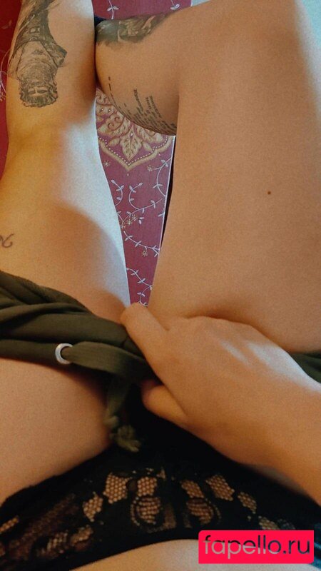 Olly Esse / ollyesse Nude Onlyfans Photo 8