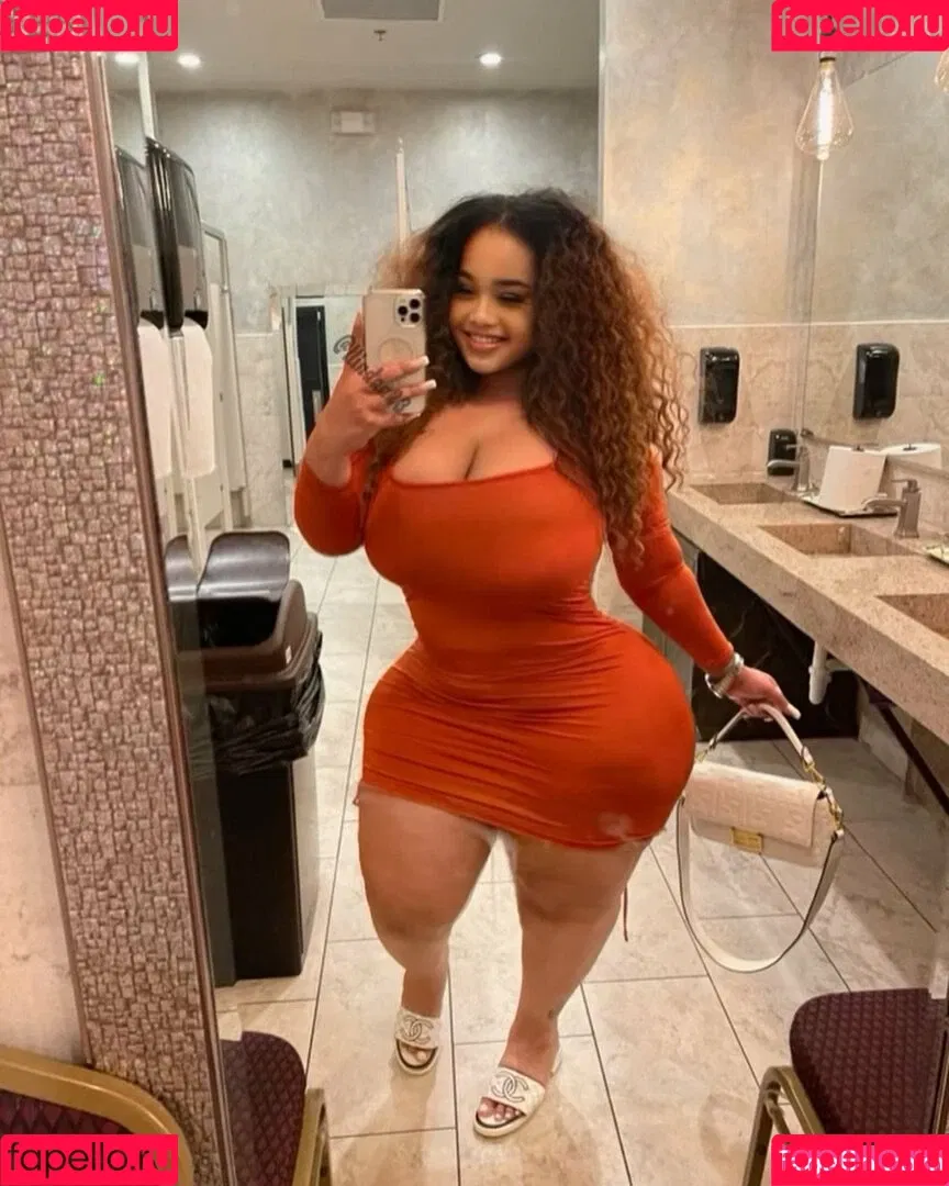 goddess07 Onlyfans Photo Gallery 