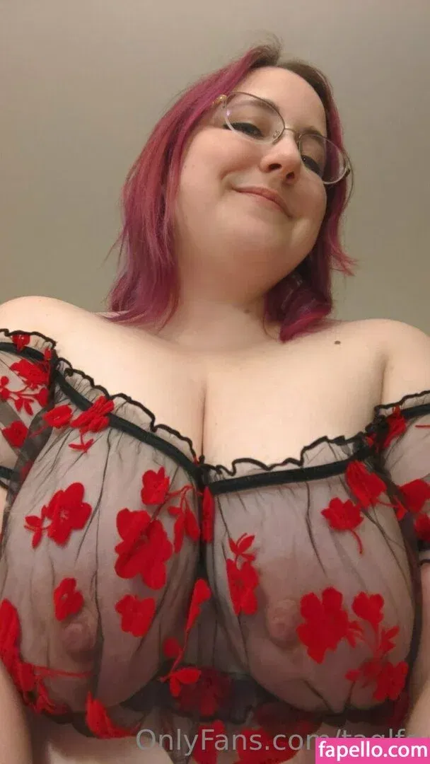 taglfg Onlyfans Photo Gallery 