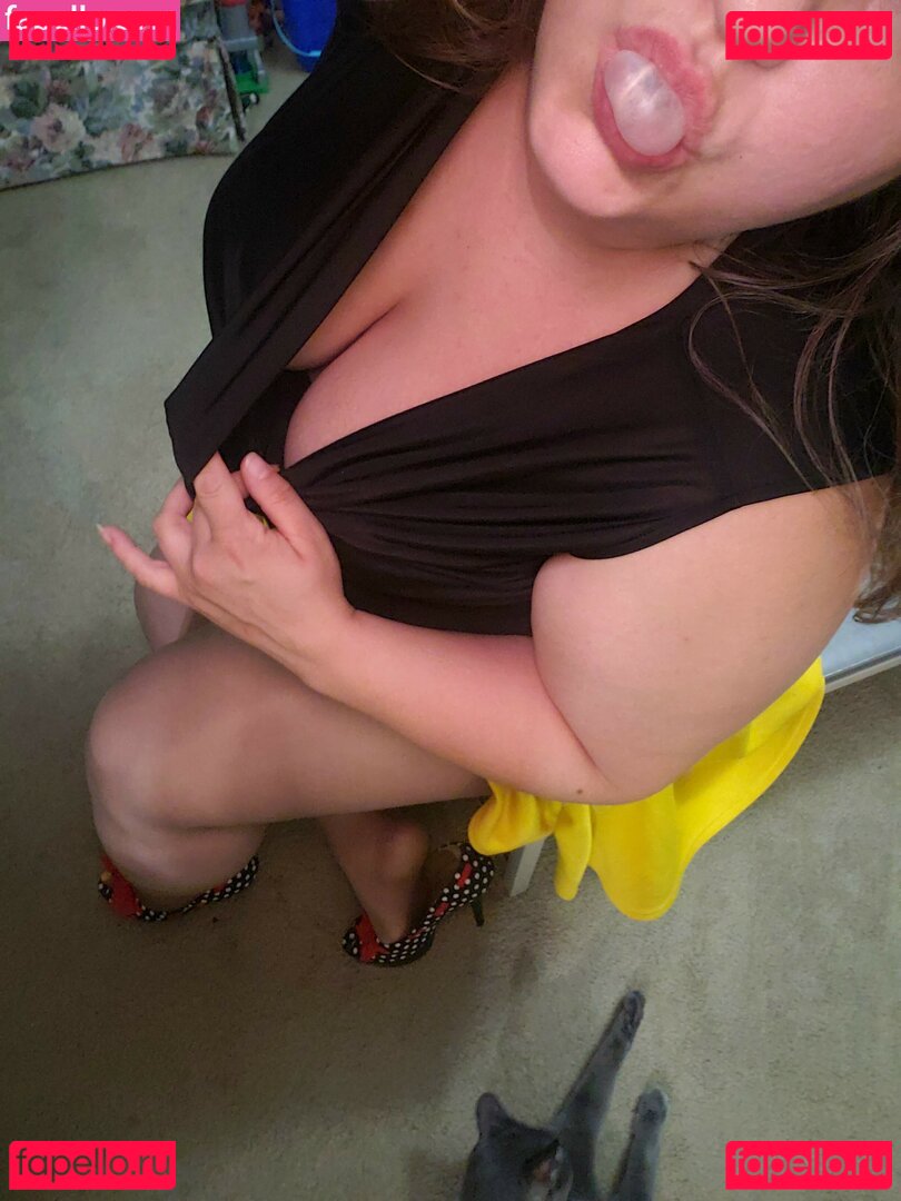 Nylonsandsocks / nylon_and_socks Onlyfans Photo Gallery 