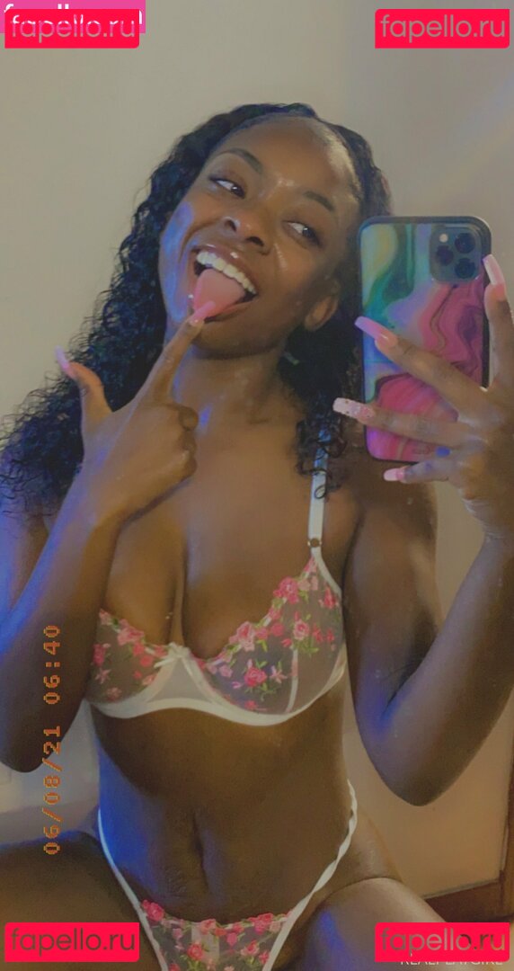 Realplaygirl / realplaygirlll Onlyfans Photo Gallery 