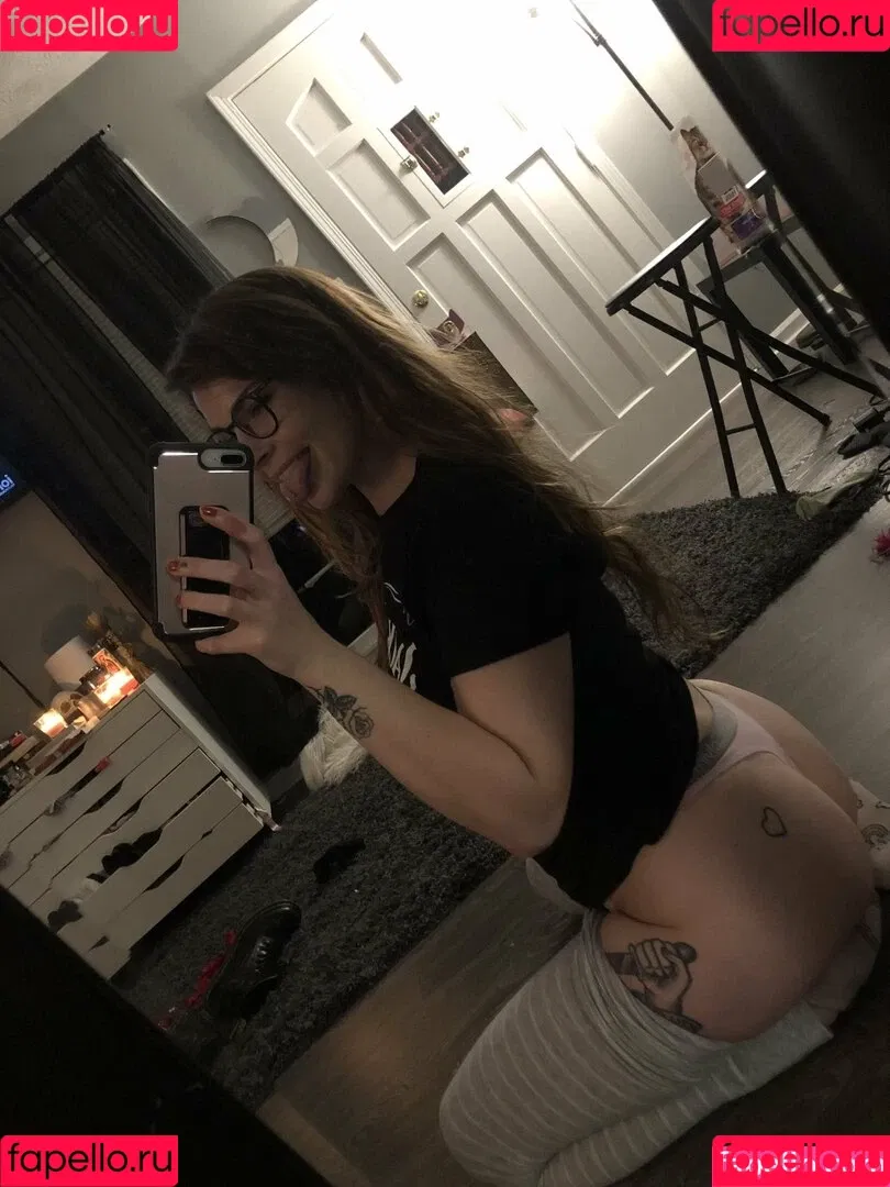 lucyshilohcam Onlyfans Photo Gallery 