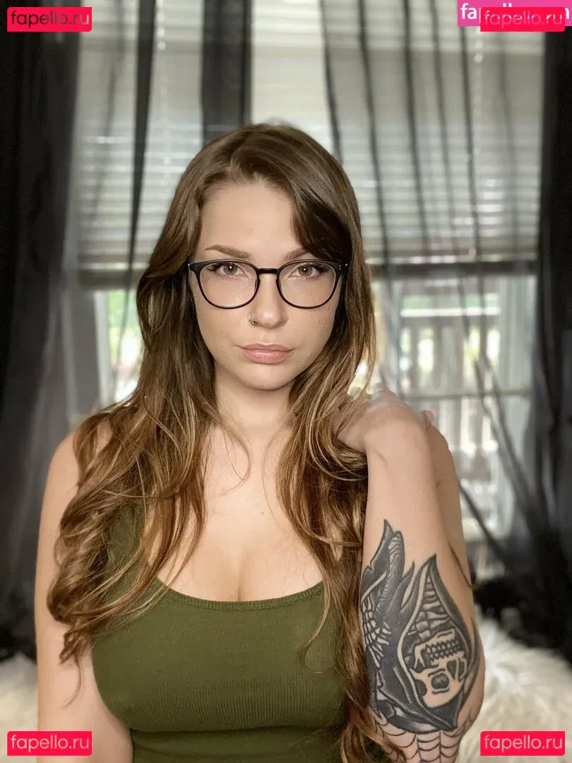 lucyshilohcam Onlyfans Photo Gallery 