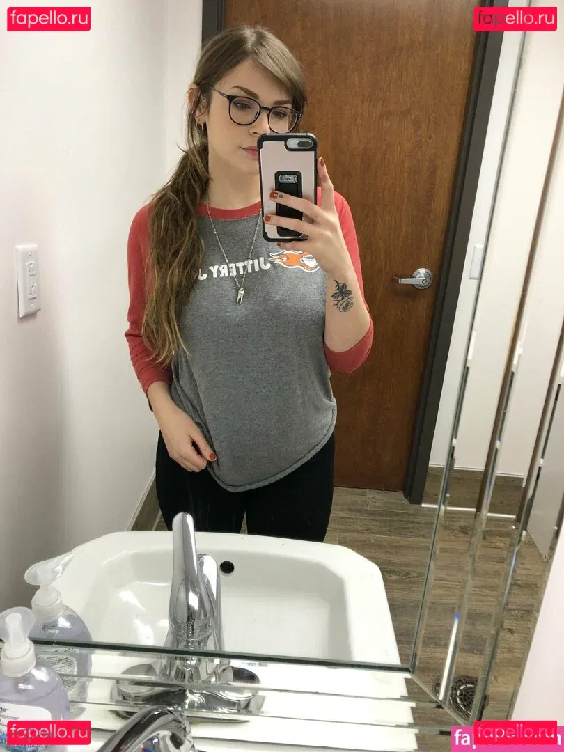 lucyshilohcam Onlyfans Photo Gallery 