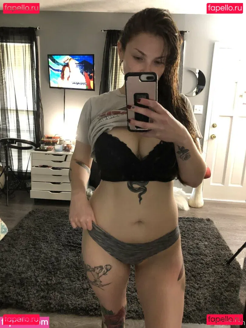 lucyshilohcam Onlyfans Photo Gallery 