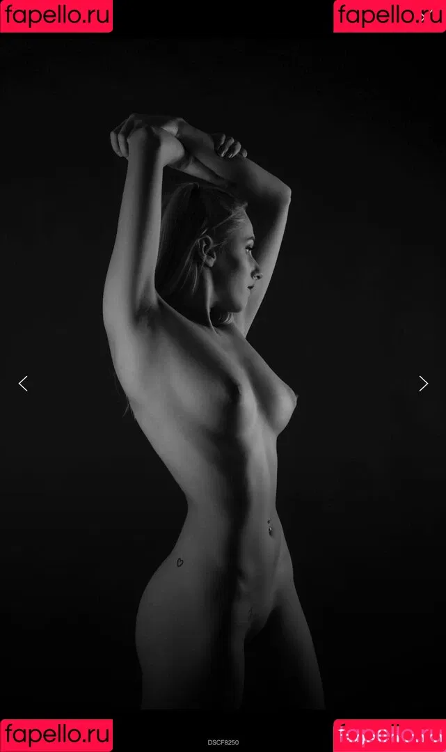 NinaMtznr Onlyfans Photo Gallery 