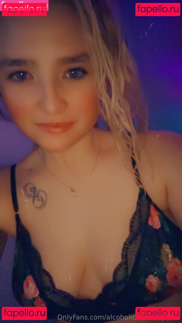 alcoholicsemenspitter Nude Onlyfans Photo 47