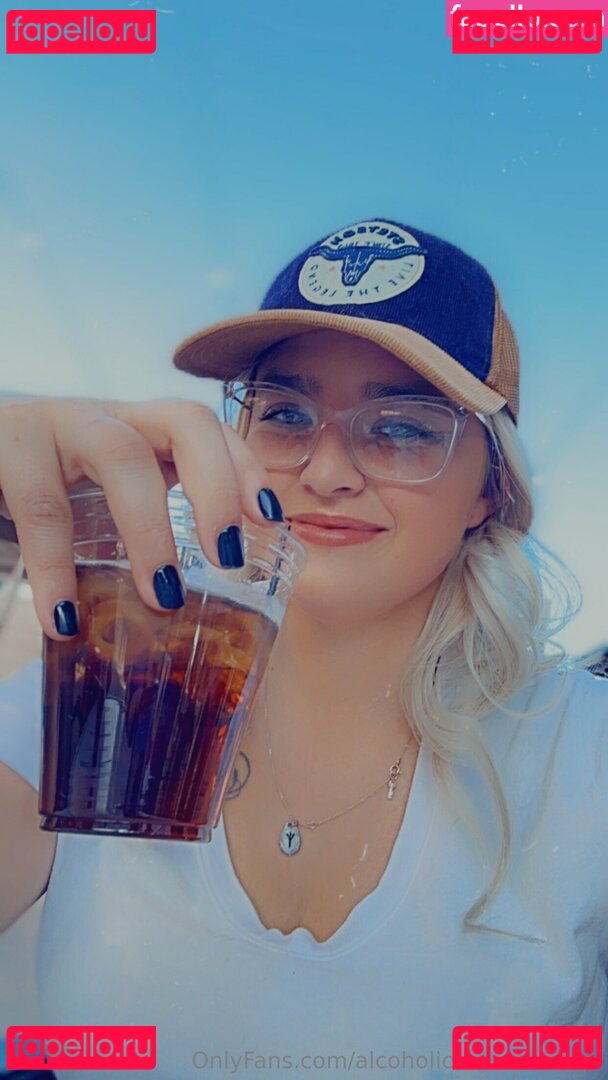alcoholicsemenspitter Nude Onlyfans Photo 26