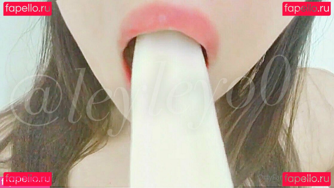 leyleyo0 / れい Onlyfans Photo Gallery 