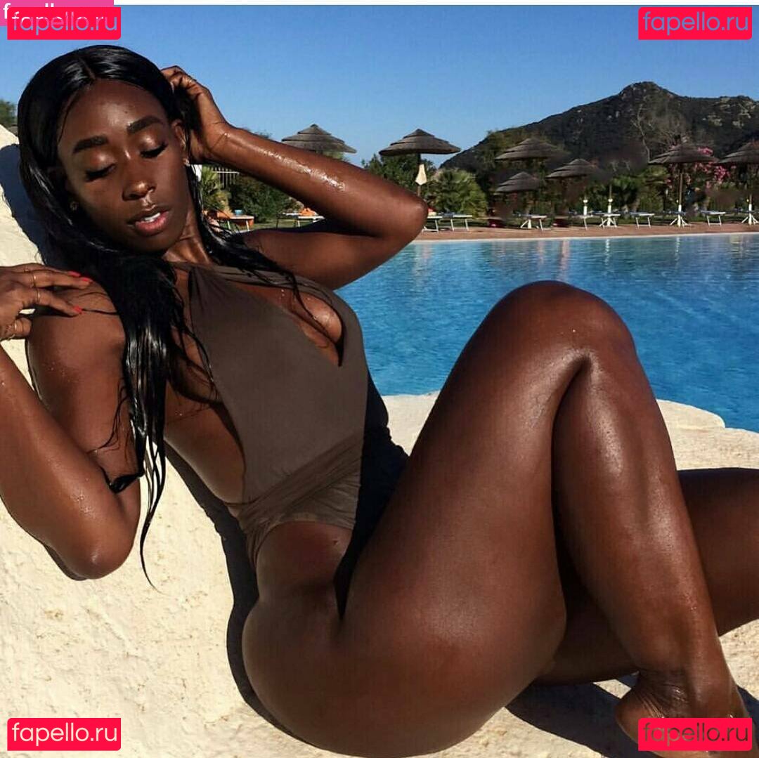 Bria Myles / realbriamyles Nude Onlyfans Photo 45