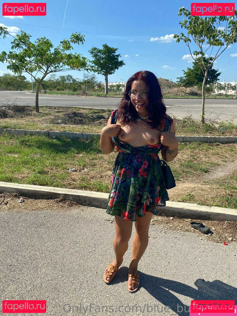 andrea.lopez44 / blue_bubaloooo Onlyfans Photo Gallery 