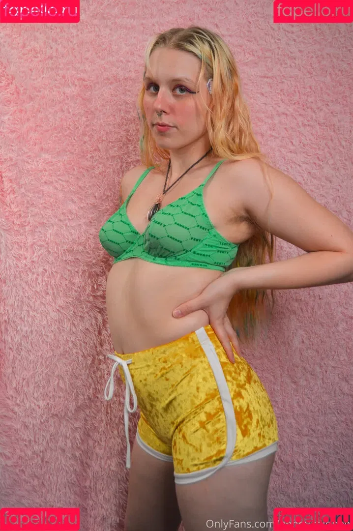 bunny.rainbow Onlyfans Photo Gallery 