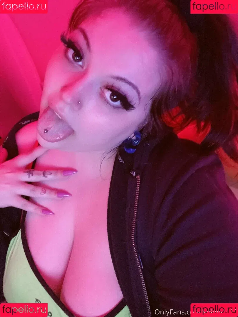 soracutekitty Onlyfans Photo Gallery 