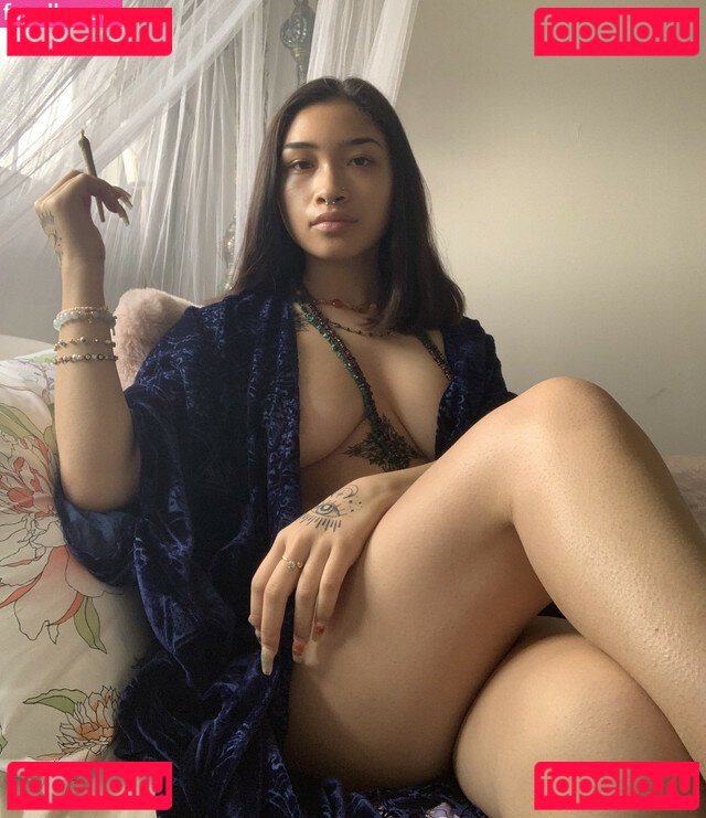VenusMatrix / matrixmika Onlyfans Photo Gallery 