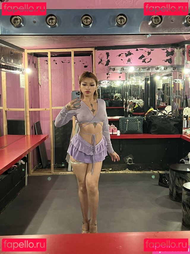 VenusMatrix / matrixmika Onlyfans Photo Gallery 