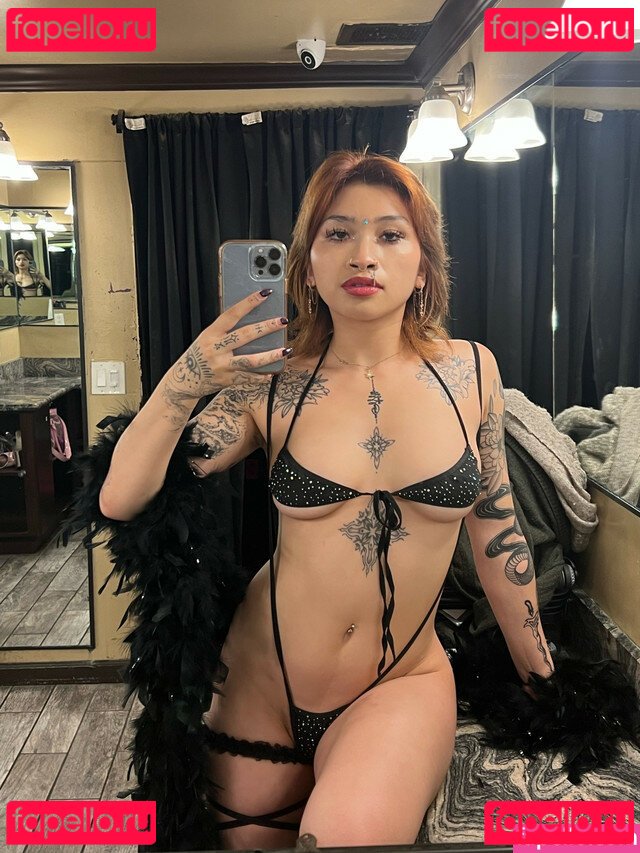 VenusMatrix / matrixmika Onlyfans Photo Gallery 