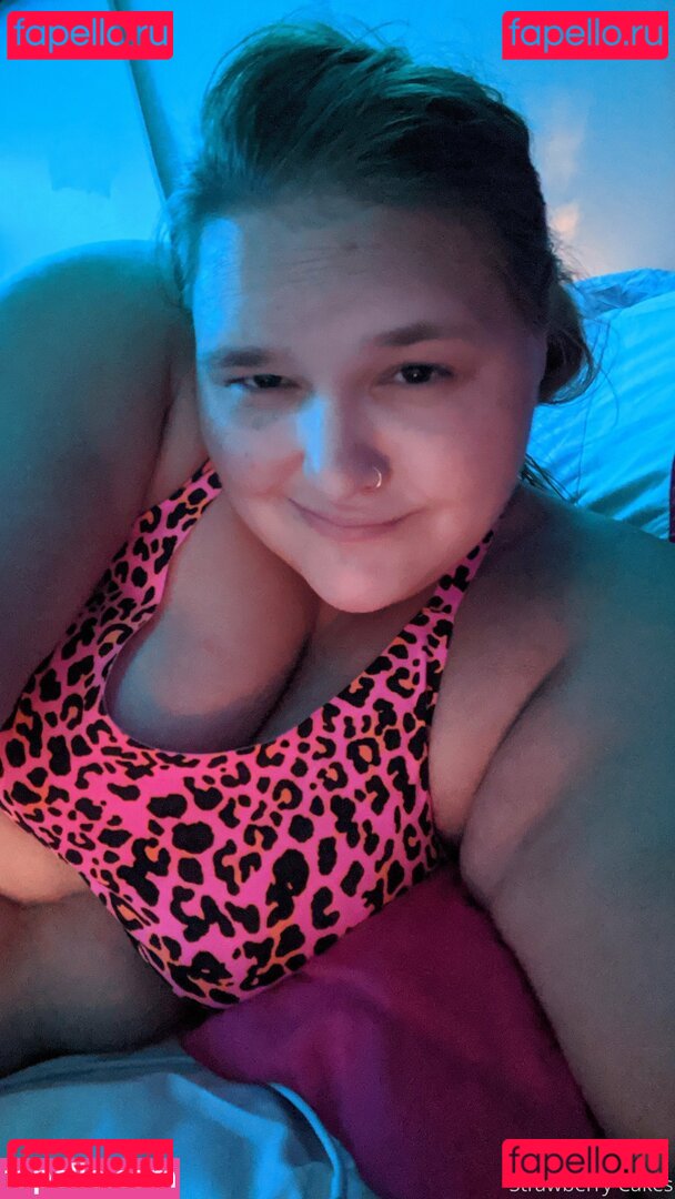 strawberry-cakes Onlyfans Photo Gallery 