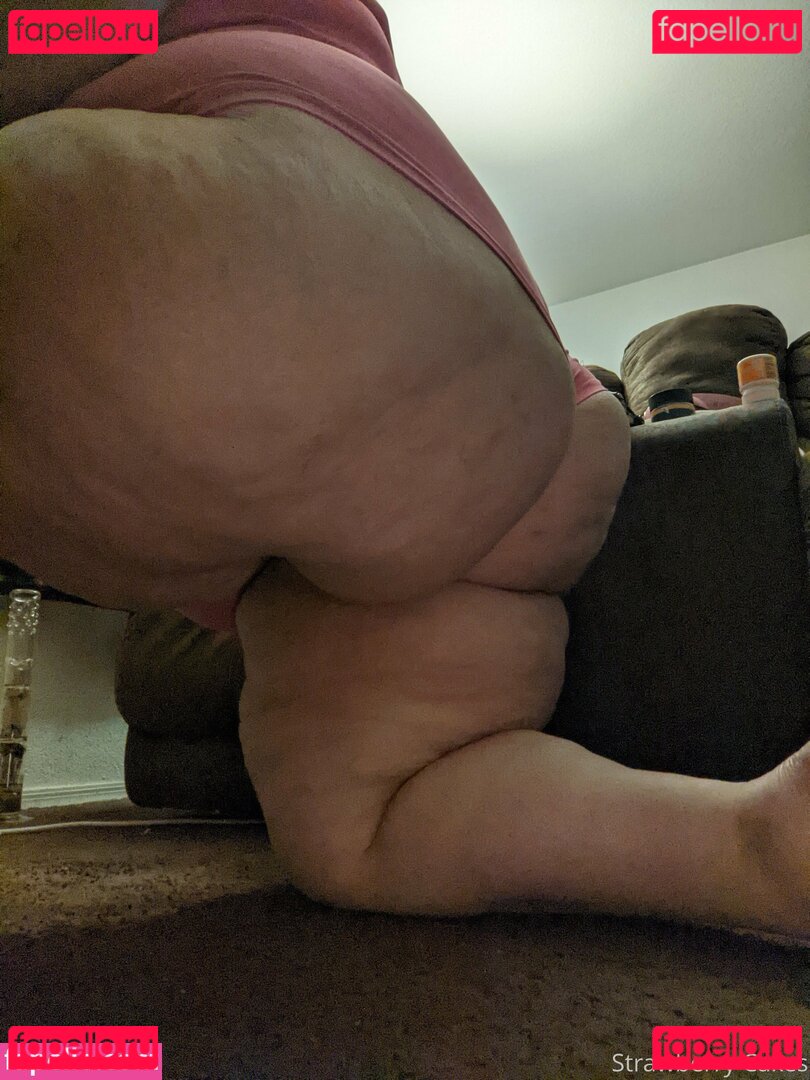 strawberry-cakes Onlyfans Photo Gallery 