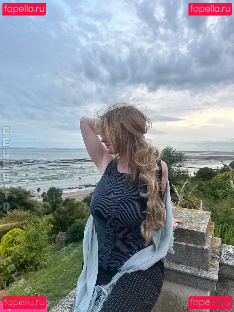 maralinxo / maralinxoxo / themaralyn Onlyfans Photo Gallery 