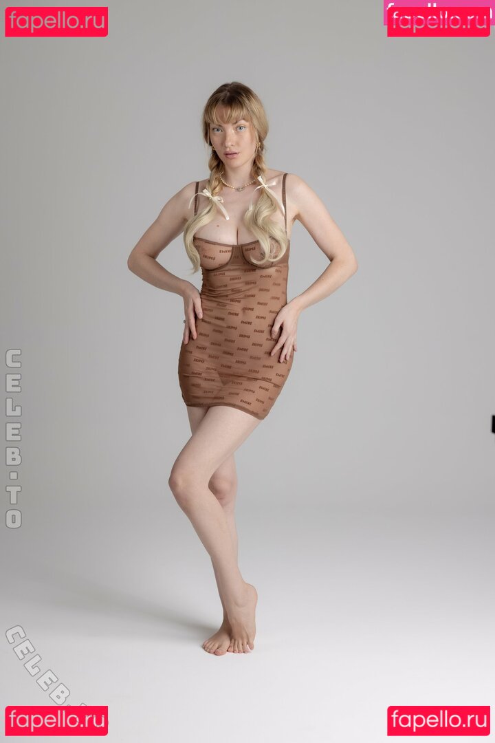 maralinxo / maralinxoxo / themaralyn Onlyfans Photo Gallery 