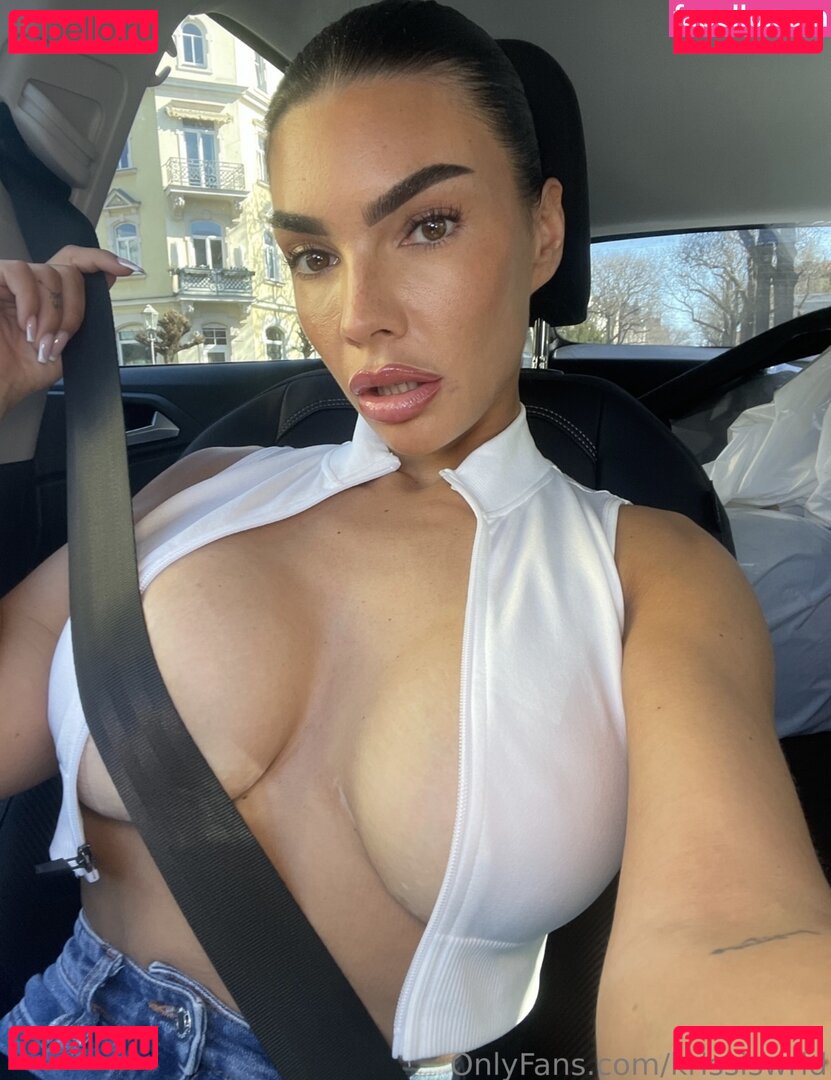 Krissiswrld Nude Onlyfans Photo 18