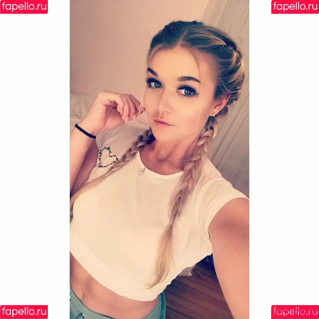 RuthW00ster Onlyfans Photo Gallery 