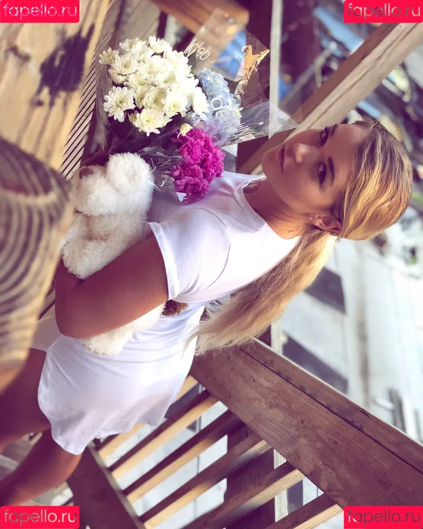 RuthW00ster Onlyfans Photo Gallery 