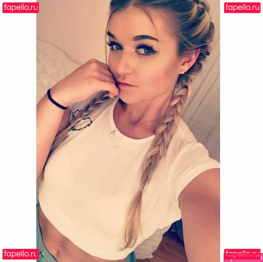 RuthW00ster Onlyfans Photo Gallery 