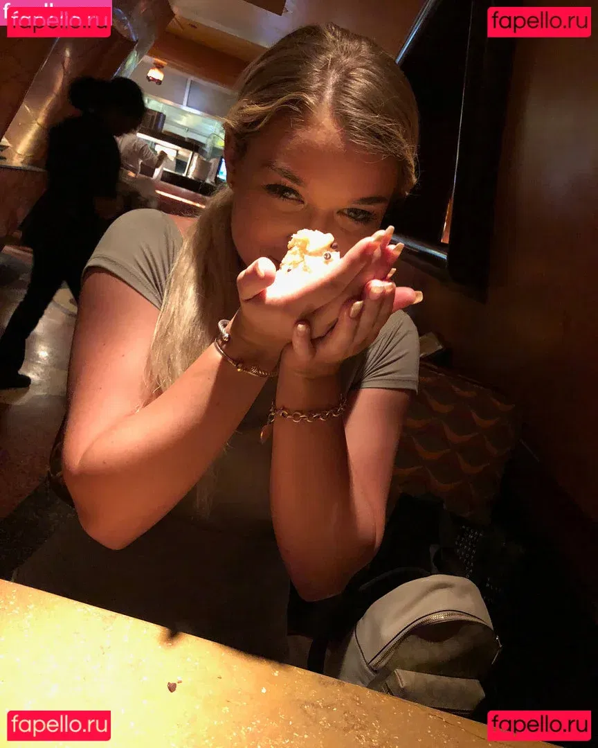 RuthW00ster Onlyfans Photo Gallery 