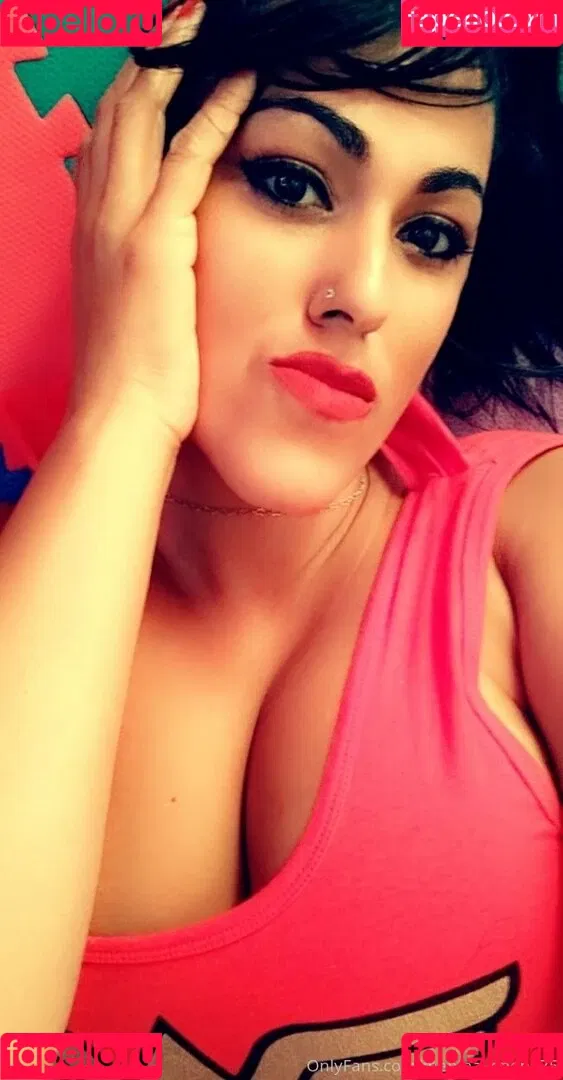 meninaveneno75 Onlyfans Photo Gallery 