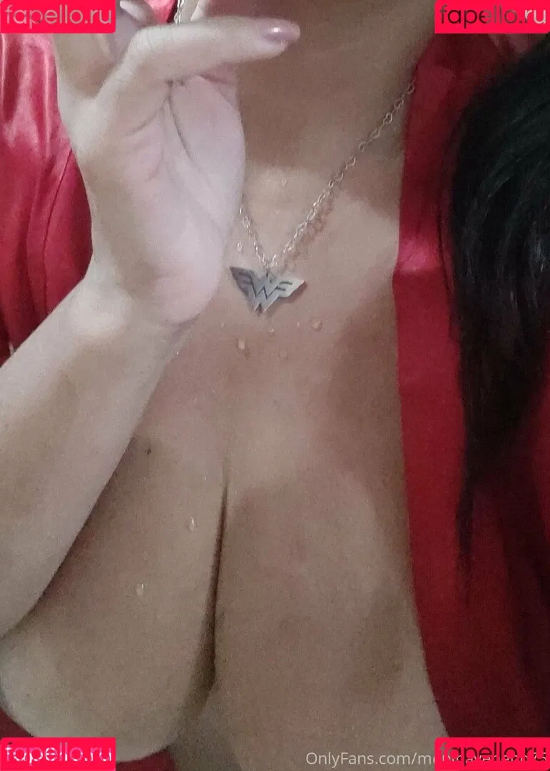 meninaveneno75 Onlyfans Photo Gallery 