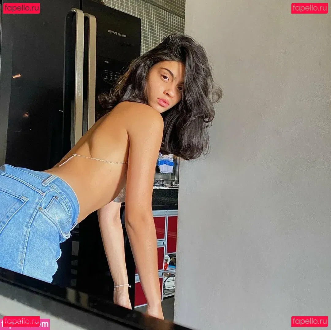 meninaveneno75 Onlyfans Photo Gallery 